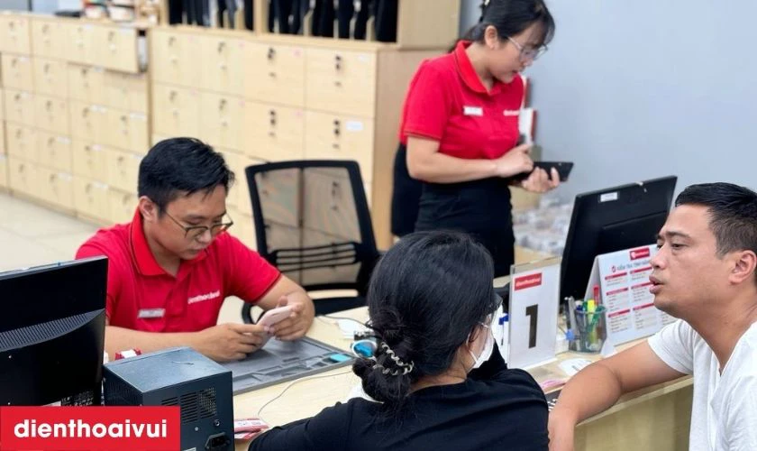 Thay m&agrave;n h&igrave;nh Realme 3 Pro h&atilde;ng Safety ở đ&acirc;u uy t&iacute;n, lấy liền lại TPHCM v&agrave; H&agrave; Nội
