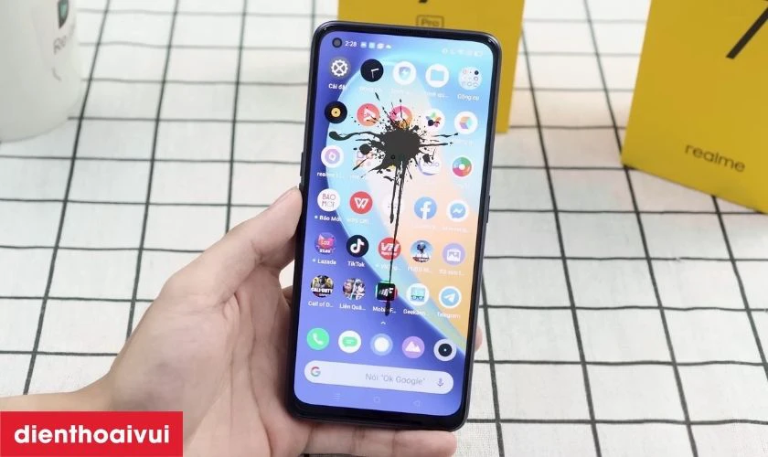 Dấu hiệu cần thay m&agrave;n h&igrave;nh Realme 7