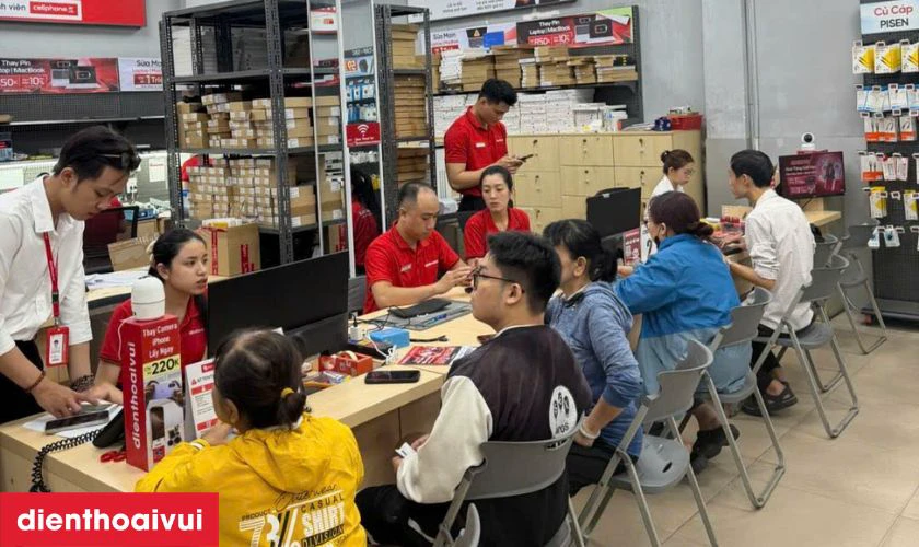 Quy tr&igrave;nh thay m&agrave;n h&igrave;nh Realme C3 chuy&ecirc;n nghiệp tại Điện Thoại Vui