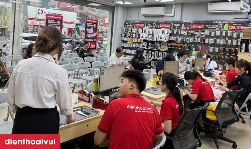 Cửa hàng thay màn hình Realme K9 Pro ở đâu uy tín?