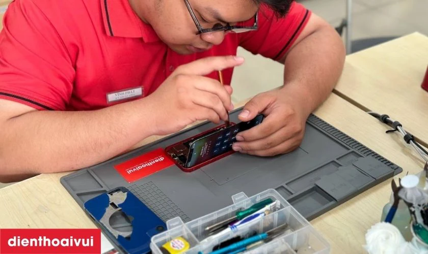 Quy tr&igrave;nh minh bạch, b&aacute;o gi&aacute; r&otilde; r&agrave;ng trước khi sửa