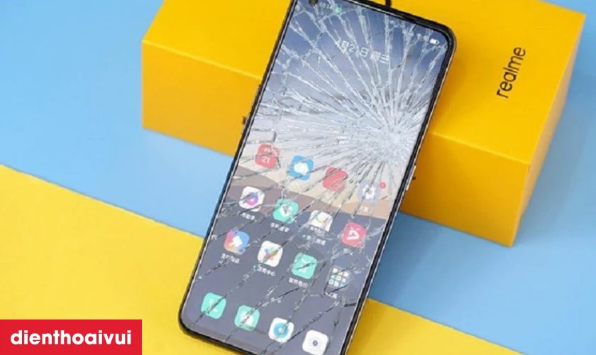 Trường hợp cần thay m&agrave;n h&igrave;nh Realme Q3 Pro