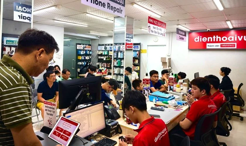 Quy trình thay màn hình Realme quận Tân Bình tại Điện Thoại Vui