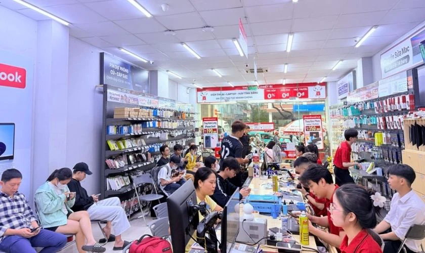 Quy trình thay màn hình Realme quận Thủ Đức tại Điện Thoại Vui