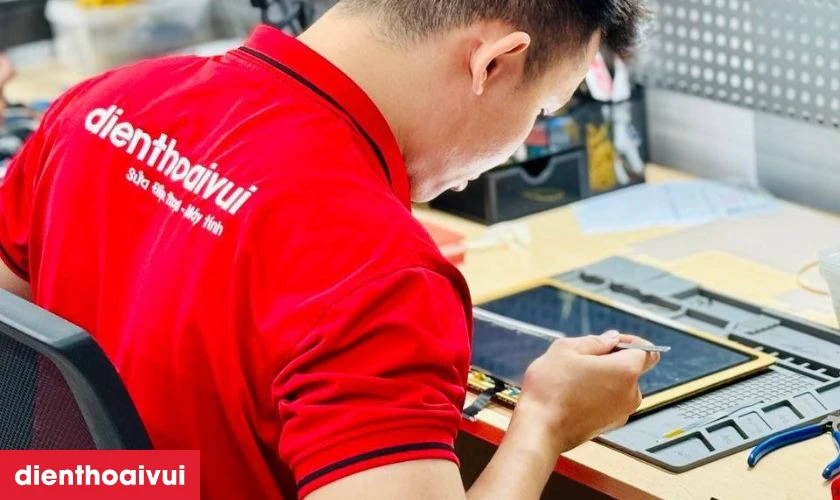 Thay m&agrave;n h&igrave;nh rời cho Macbook Air M1 13 inch 2021 A2337 ch&iacute;nh h&atilde;ng GEN A tại Điện Thoại Vui