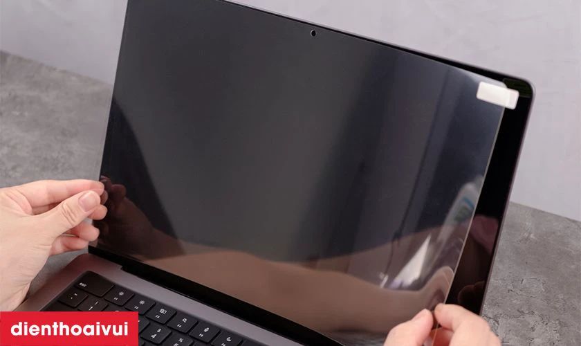 C&aacute;c lưu &yacute; sau khi thay m&agrave;n h&igrave;nh rời cho Macbook Pro 13 inch 2020