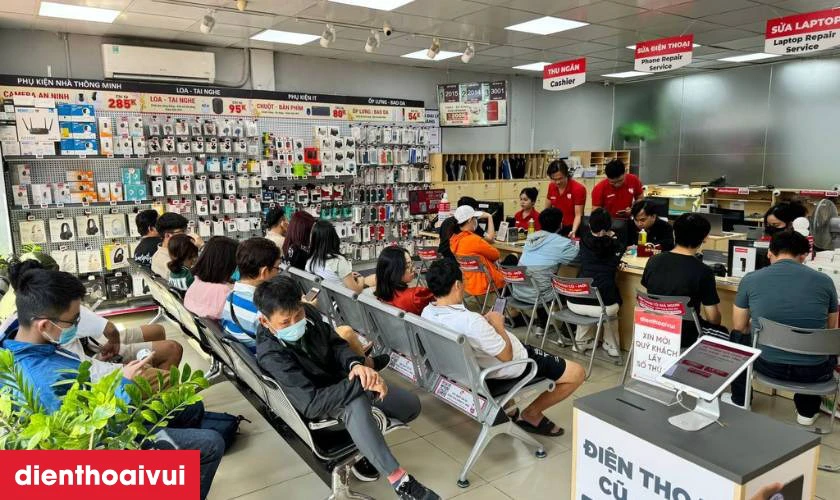 Dịch vụ thay m&agrave;n h&igrave;nh Samsung A35 ch&iacute;nh h&atilde;ng