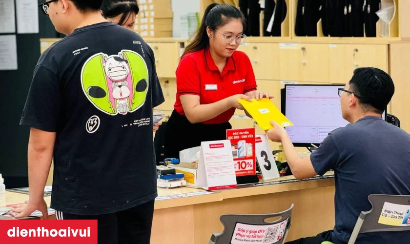 Dịch vụ thay m&agrave;n h&igrave;nh Samsung A43 ch&iacute;nh h&atilde;ng