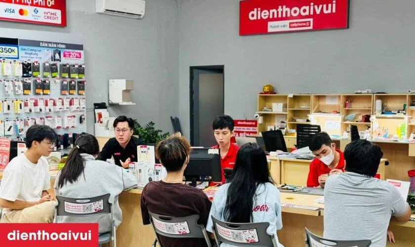 Dịch vụ sửa chữa điện thoại ch&iacute;nh h&atilde;ng, lấy liền tại Điện Thoại Vui