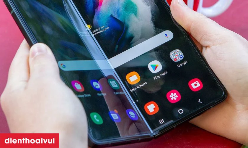 Lỗi loạn cảm ứng m&agrave;n h&igrave;nh
