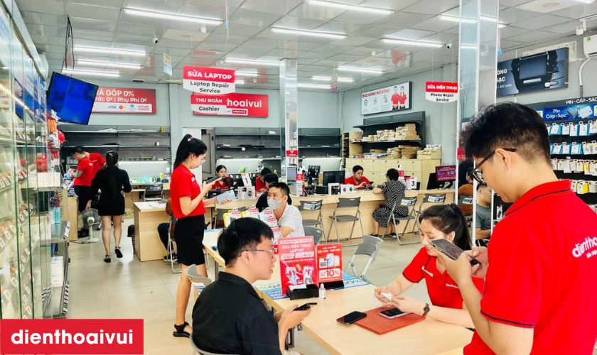 Cửa h&agrave;ng thay m&agrave;n h&igrave;nh Samsung Galaxy A04s h&atilde;ng Safety lấy liền tại Điện Thoại Vui