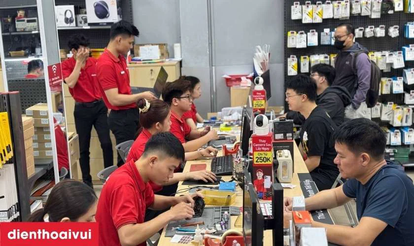 B&agrave;n giao v&agrave; bảo h&agrave;nh