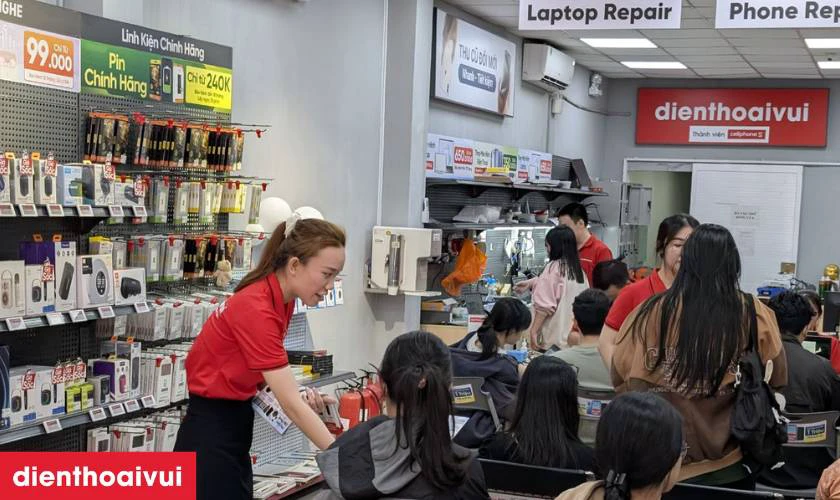 V&igrave; sao chọn m&agrave;n h&igrave;nh GENA loại Pro thay cho Samsung Galaxy M20 tại Điện Thoại Vui?