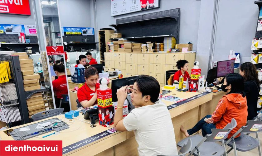 Tiếp nhận Samsung Galaxy S8 bị lỗi màn hình