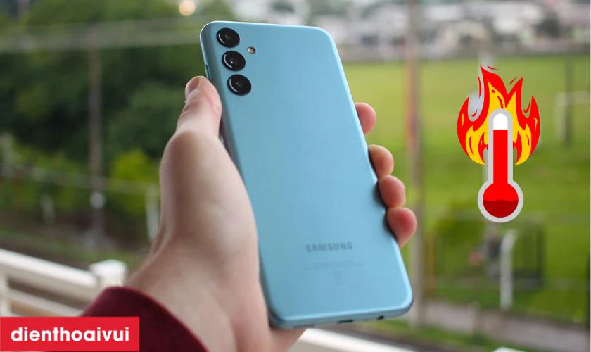 Nguy&ecirc;n nh&acirc;n m&agrave;n h&igrave;nh điện thoại Samsung hư hỏng
