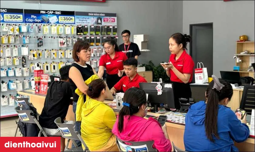 Dịch vụ thay m&agrave;n h&igrave;nh Samsung M50 ch&iacute;nh h&atilde;ng