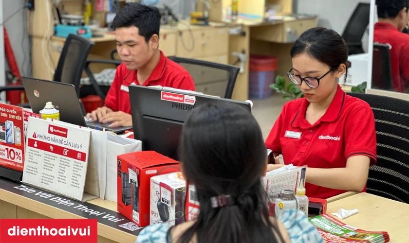 Thay m&agrave;n h&igrave;nh Samsung M54 5G ch&iacute;nh h&atilde;ng GENA loại Pro ở đ&acirc;u uy t&iacute;n, lấy ngay tại TPHCM v&agrave; H&agrave; Nội