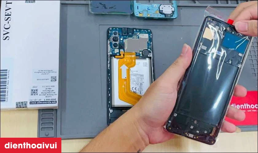 Thay m&agrave;n h&igrave;nh Samsung S10 Plus GENA