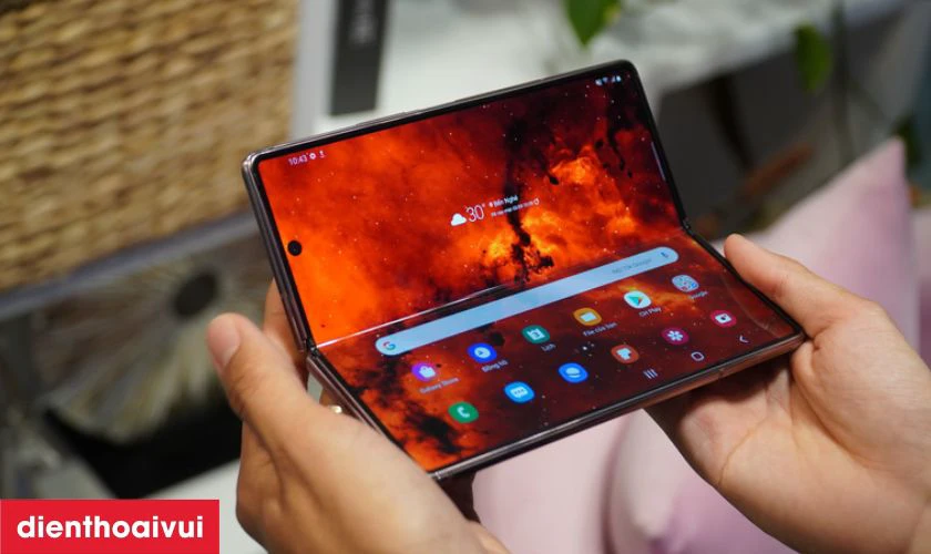 Lỗi cảm ứng màn hình Samsung Z Fold 2