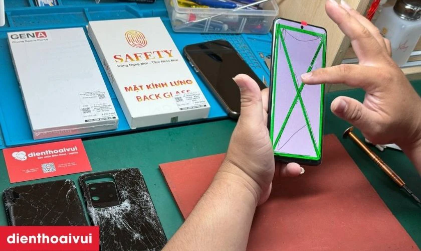 Quy tr&igrave;nh thay m&agrave;n h&igrave;nh Vivo S10 Pro chuy&ecirc;n nghiệp lấy liền tại Điện Thoại Vui