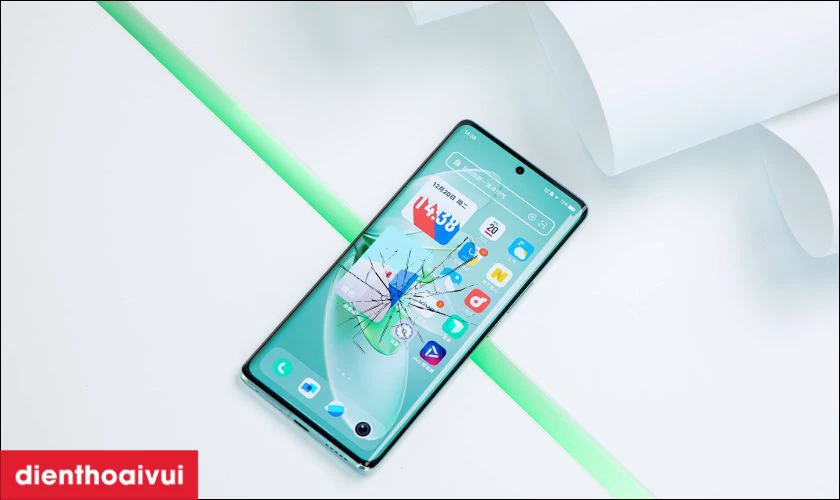 Vết nứt, vỡ m&agrave;n h&igrave;nh hay m&agrave;n h&igrave;nh Vivo S16 xuất hiện đốm, sọc