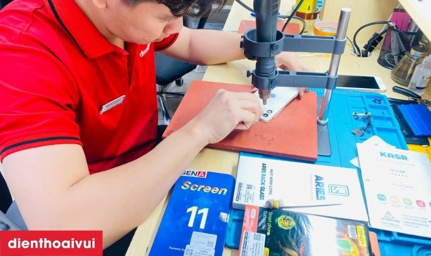 Nếu c&oacute; sẵn linh kiện, thời gian thay chỉ từ 1 - 2 giờ