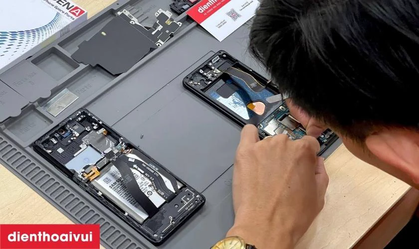 Quy tr&igrave;nh thay m&agrave;n Vivo Y15A ch&iacute;nh h&atilde;ng GENA loại Pro minh bạch, lấy liền
