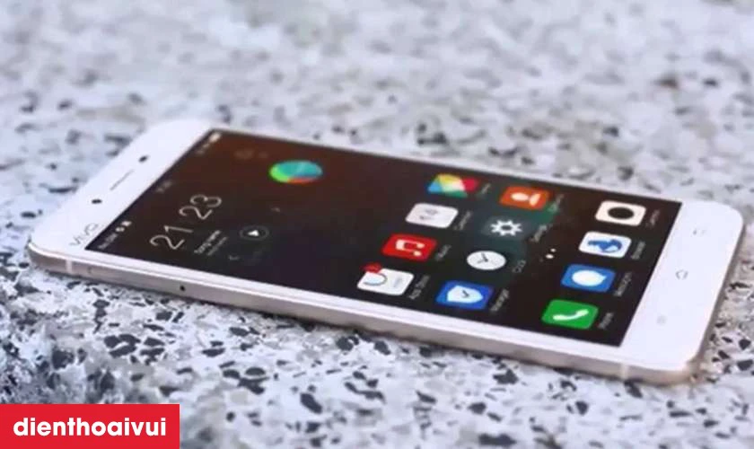 Tổng quan m&agrave;n h&igrave;nh điện thoại Vivo Y55a?