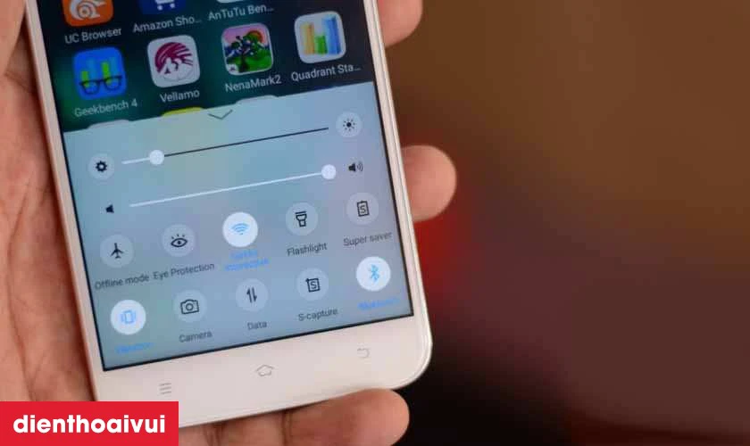 Các dấu hiệu bạn cần thay màn hình Vivo Y66 mới