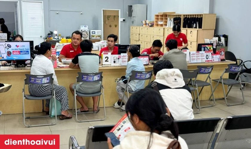 Cửa h&agrave;ng thay m&agrave;n h&igrave;nh Vivo Y93s ở đ&acirc;u uy t&iacute;n, lấy liền lại TPHCM v&agrave; H&agrave; Nội