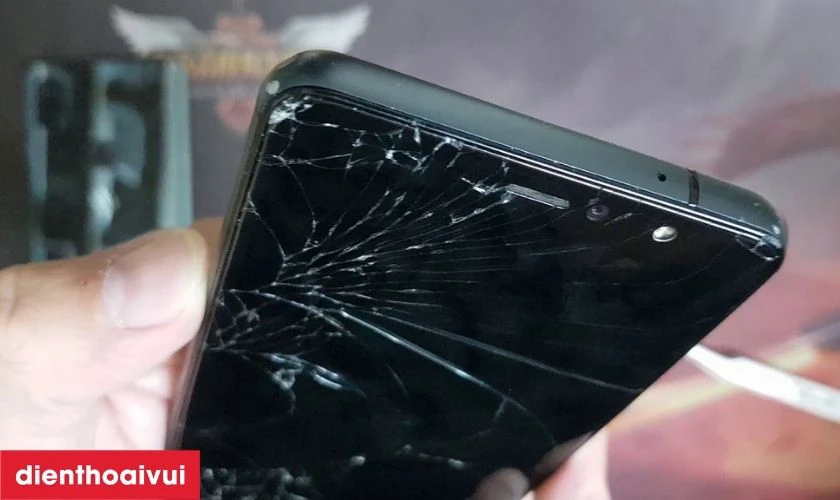 Khi nào nên thay màn hình điện thoại Vsmart?