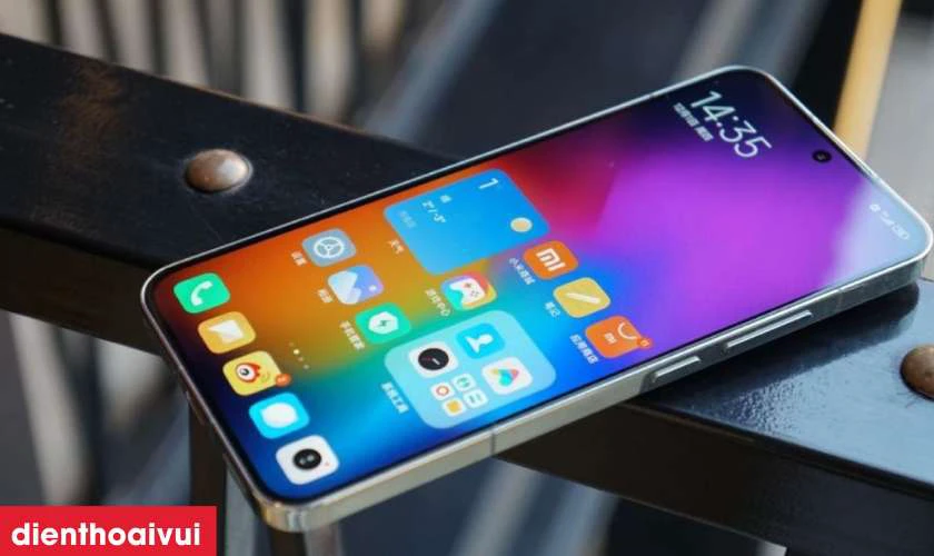 Giới thiệu m&agrave;n h&igrave;nh linh kiện Xiaomi 13