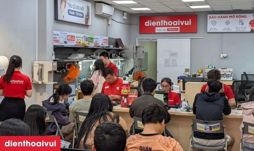 Vì sao nên nên thay màn hình GENA loại Pro cho Xiaomi 13 Pro tại Điện Thoại Vui?
