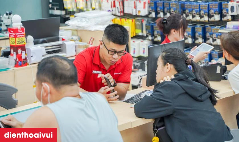 V&igrave; sao n&ecirc;n thay m&agrave;n h&igrave;nh GENA loại Pro cho Xiaomi 14 Pro tại Điện Thoại Vui