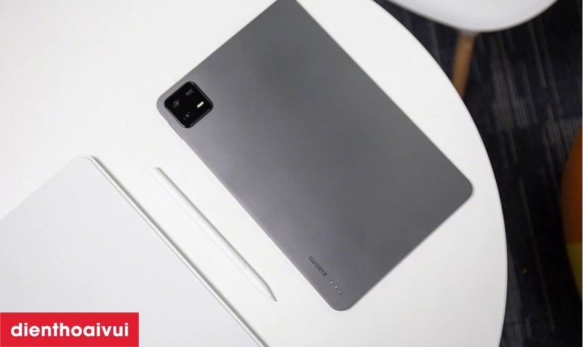 Giới thiệu m&agrave;n h&igrave;nh Xiaomi Mi Pad 6