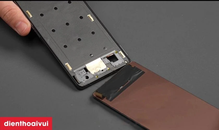 Cần lưu ý gì khi thay màn hình Xiaomi Redmi K50 Gaming?