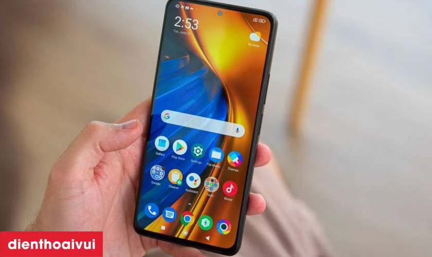 Giới thiệu về m&agrave;n h&igrave;nh Xiaomi Poco F4 5G