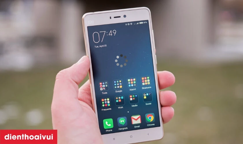C&oacute; n&ecirc;n thay m&agrave;n h&igrave;nh Xiaomi Redmi 4S kh&ocirc;ng?