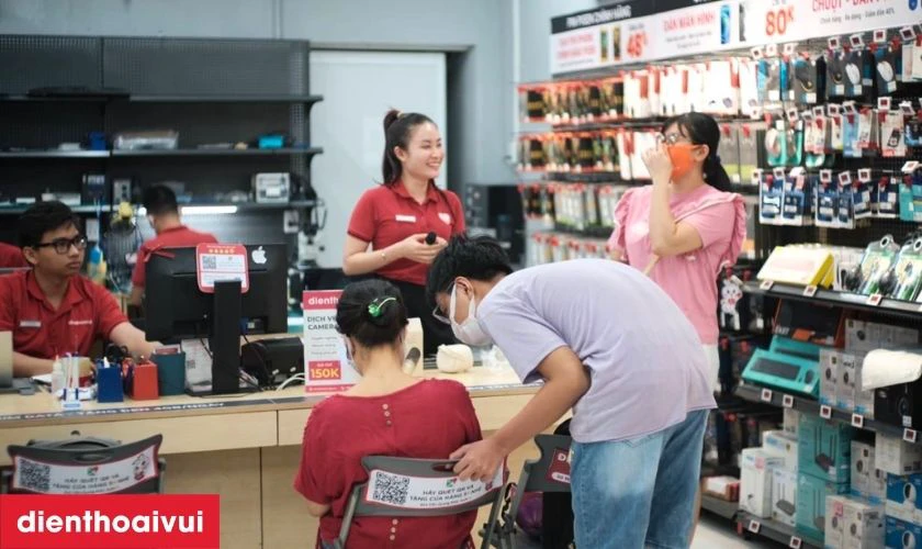 Quy tr&igrave;nh chuẩn gi&uacute;p hạn chế rủi ro, đảm bảo hiển thị sắc n&eacute;t