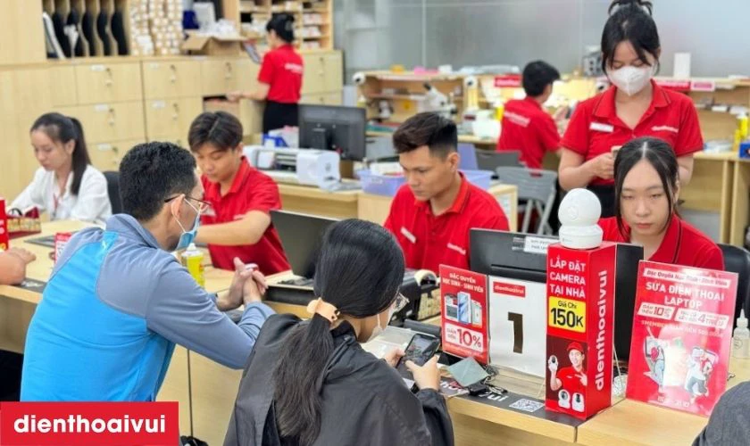 Quy trình thay kính lưng Huawei Nova 3i minh bạch tại Điện Thoại Vui