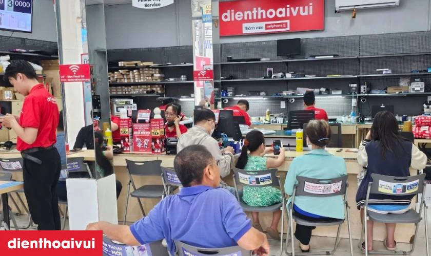 Địa chỉ thay kính lưng Huawei P30 Lite ở đâu chính hãng