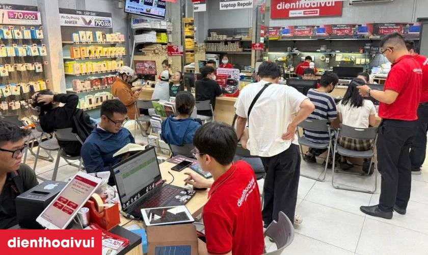 Thay nút Volume Xiaomi Redmi Note 11s ở đâu chính hãng?