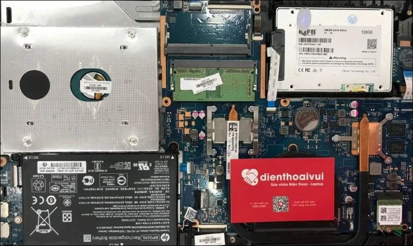 Quy tr&igrave;nh thay ổ cứng laptop Mixie ch&iacute;nh h&atilde;ng tại Điện Thoại Vui&nbsp;