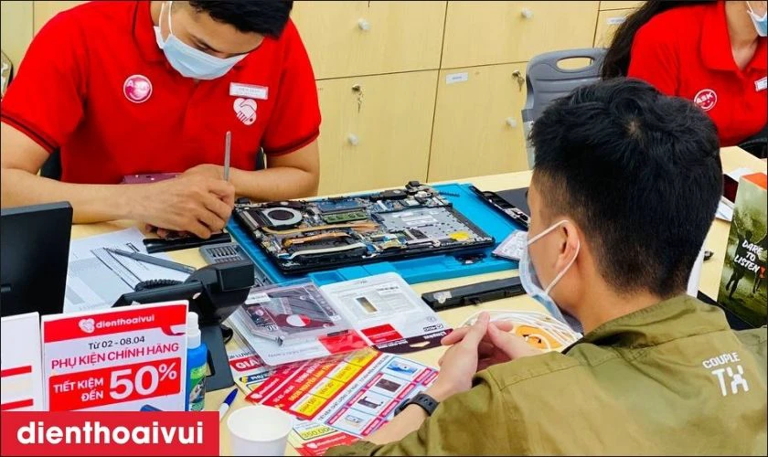 Quy trình thay ổ cứng laptop Samsung tại Điện Thoại Vui