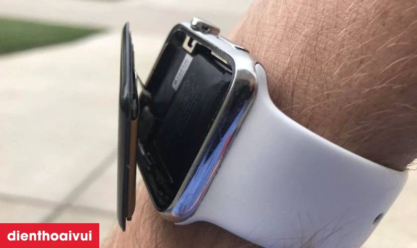 C&aacute;c dấu hiệu nhận biết bạn cần thay pin Apple Watch Series 3 nhanh ch&oacute;ng