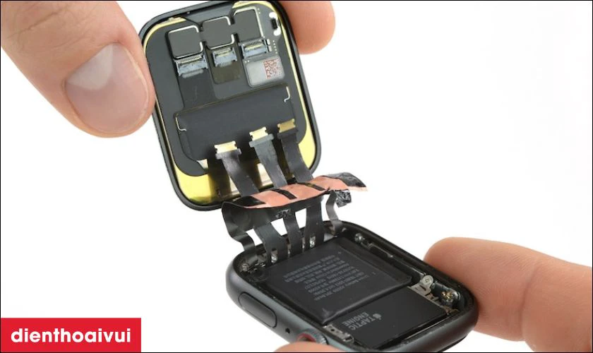 Giới thiệu pin Apple Watch Series 4