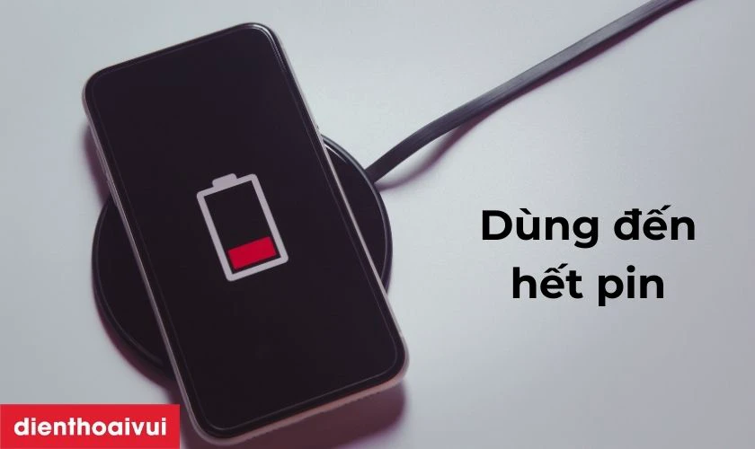 D&ugrave;ng đến hết sạch pin rồi sạc lại