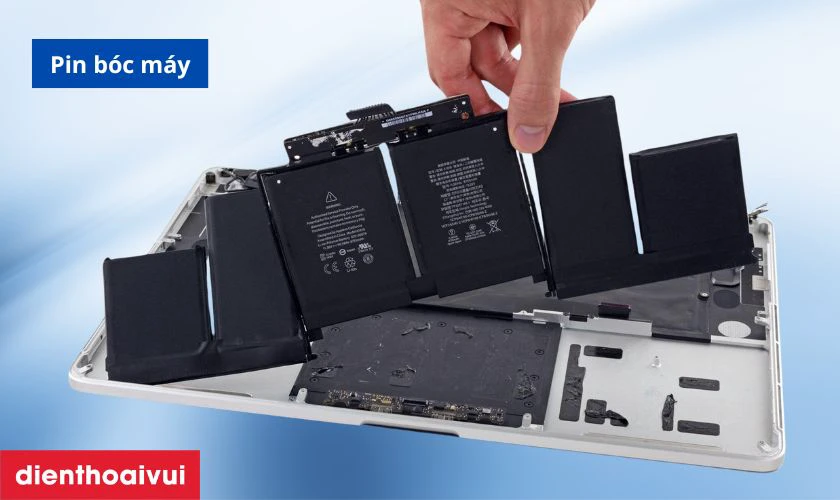Pin b&oacute;c l&agrave; những vi&ecirc;n pin đ&atilde; được th&aacute;o ra từ c&aacute;c m&aacute;y MacBook cũ