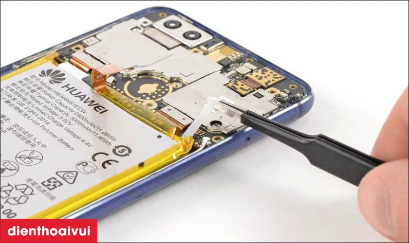 Có nên thay pin Huawei Honor 9 Lite không?
