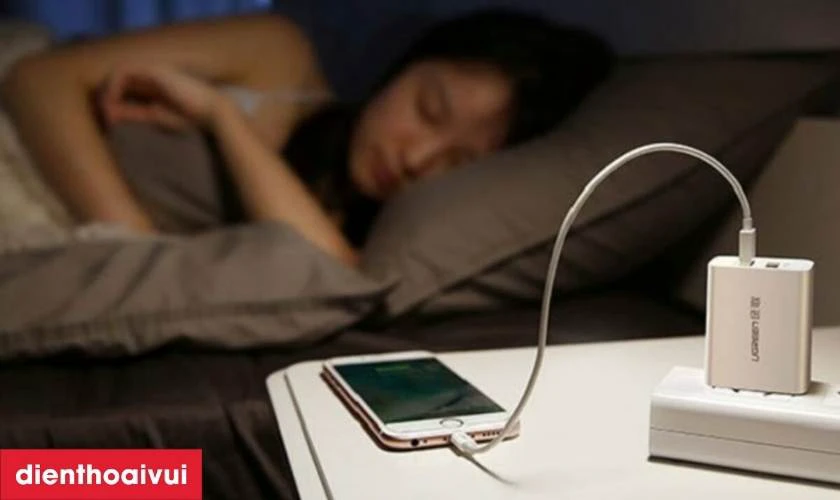 Nguy&ecirc;n nh&acirc;n pin iPad Gen 8 2020 bị chai ph&ograve;ng v&agrave; hư hỏng